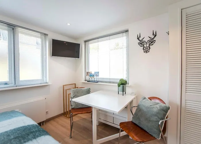 アパート 4 U With Private Parking