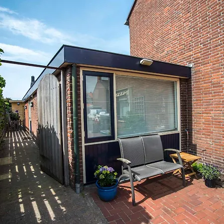 4 U With Private Parking * Zandvoort