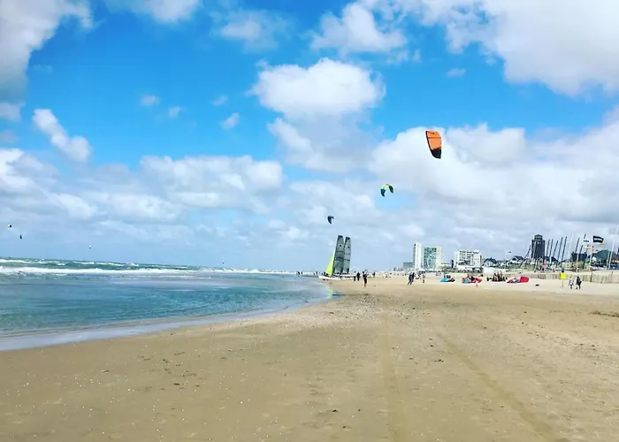 דירה 4 U With Private Parking